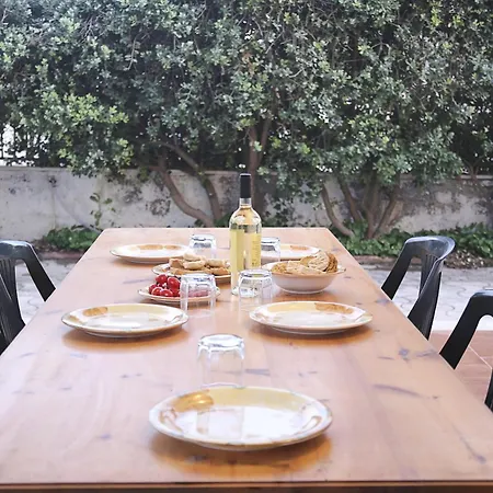 Antonietta Con Giardino *