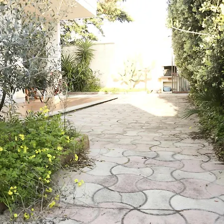 Сasa de vacaciones Antonietta Con Giardino Porto Cesareo